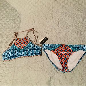 Kenneth Cole bikini size Large NWT